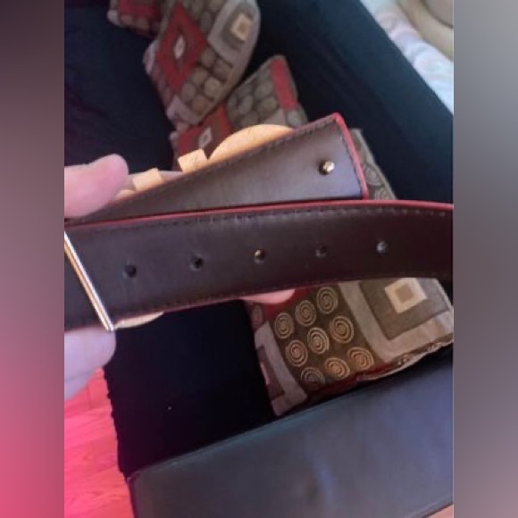 Red and gold ferragamo belt - Picture 2 of 3